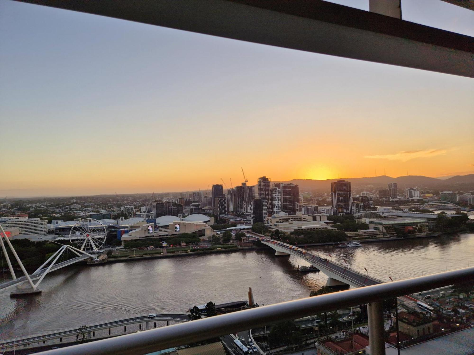 Apartment Oasis Retreat Level 27 In Casino Towers *